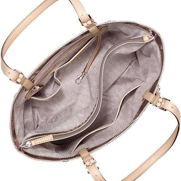 Michael Kors east/west signature tote. Metallic rose. Good condition. Pre-owned - Picture 8 of 8